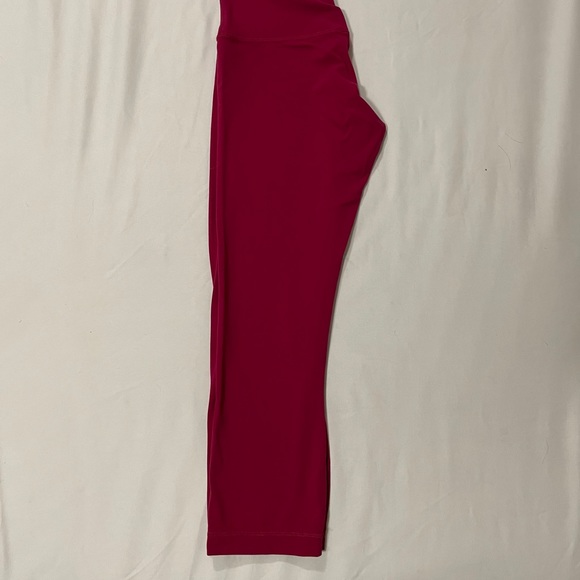 Lululemon Align - Crop - Picture 2 of 4